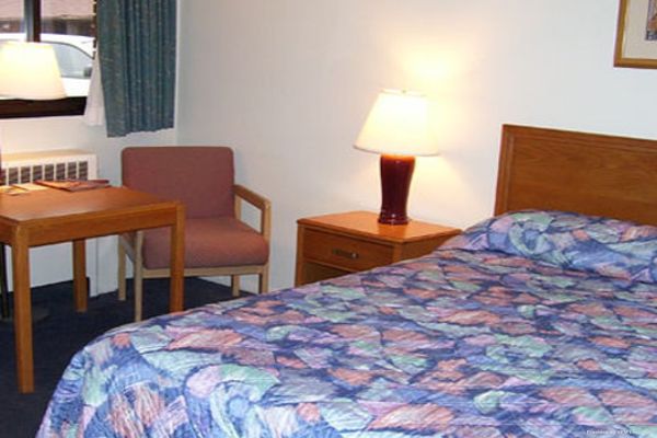 MAGNUSON HOTEL BY THE RIVER-MARIETTA (Marietta)